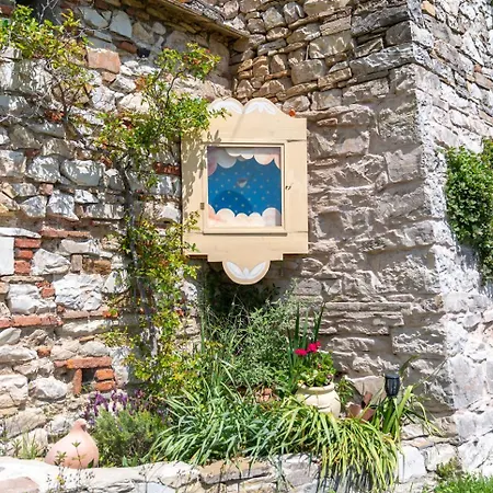 Casa Antico Roseto With Swimming Pool Hébergement de vacances
